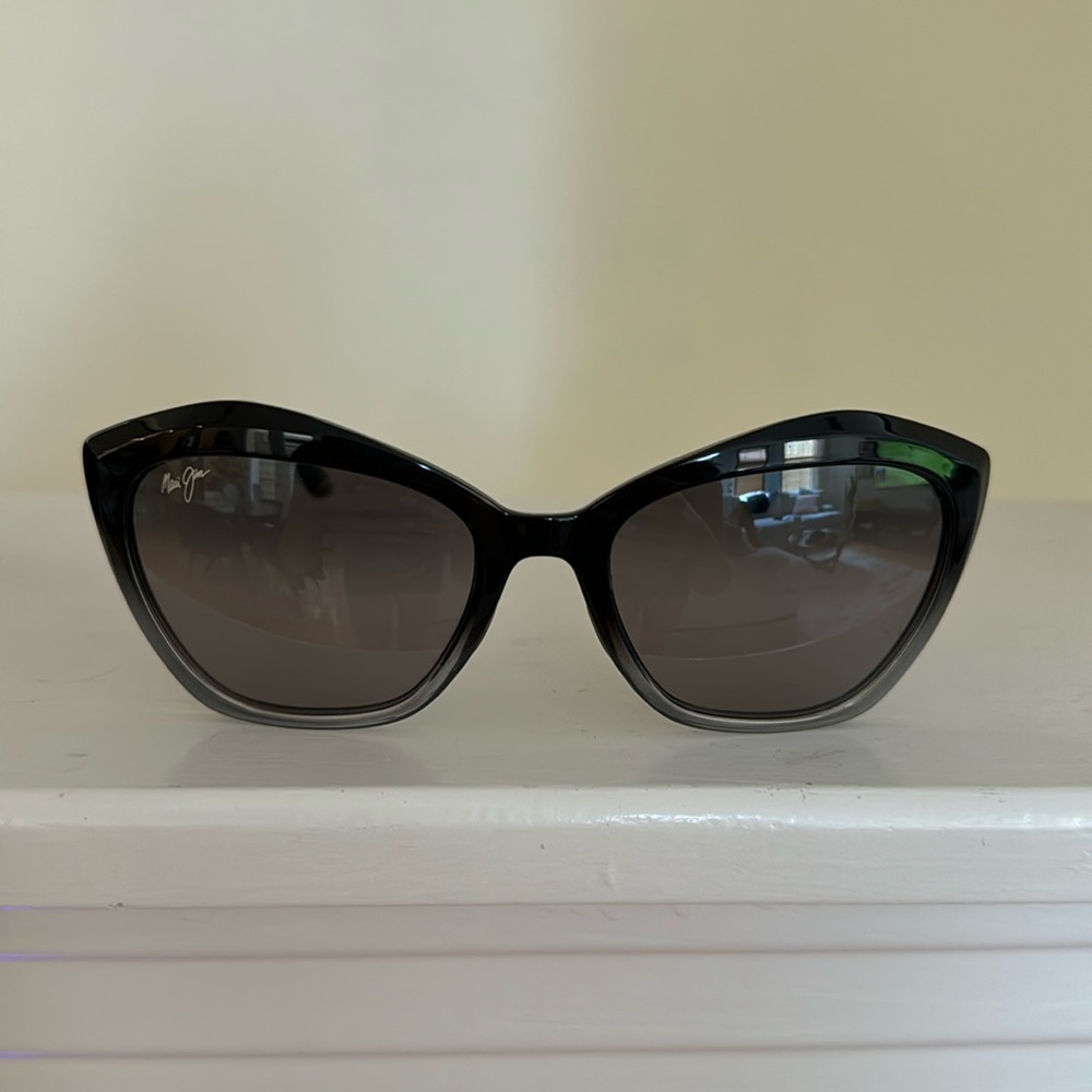Maui Jim Lotus Sunglasses